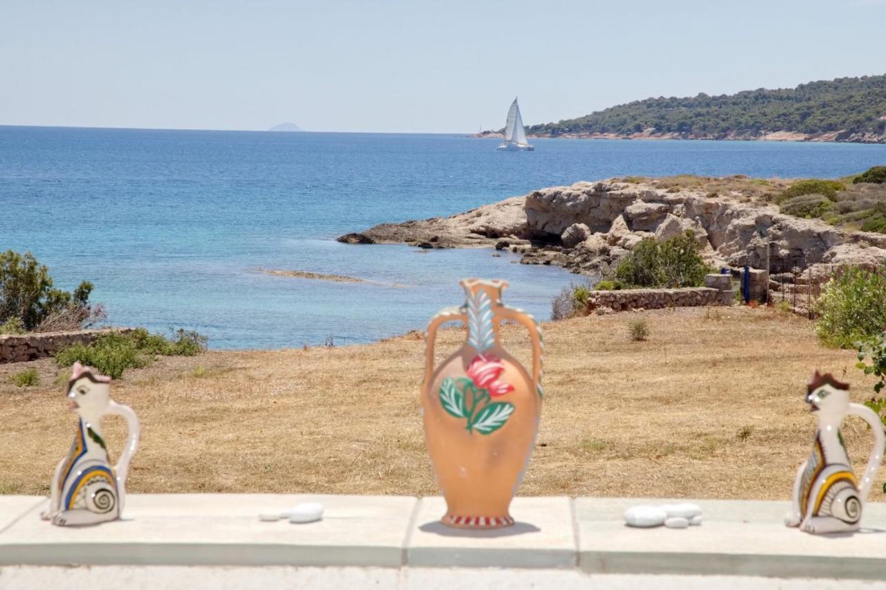 Aroura Homes 4Br Beachfront Villa Spetses Town Luaran gambar