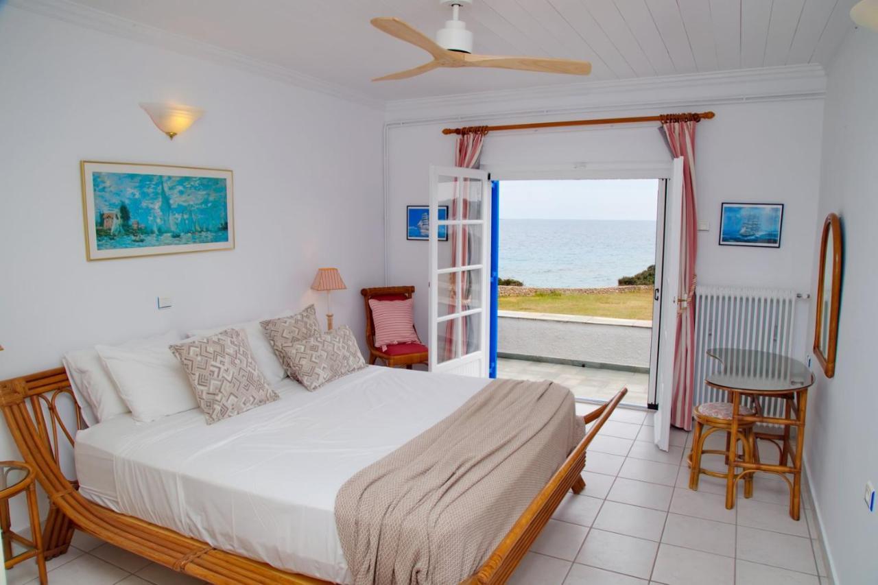 Aroura Homes 4Br Beachfront Villa Spetses Town Luaran gambar