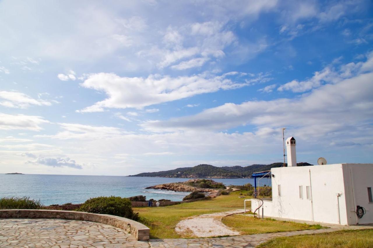 Aroura Homes 4Br Beachfront Villa Spetses Town Luaran gambar