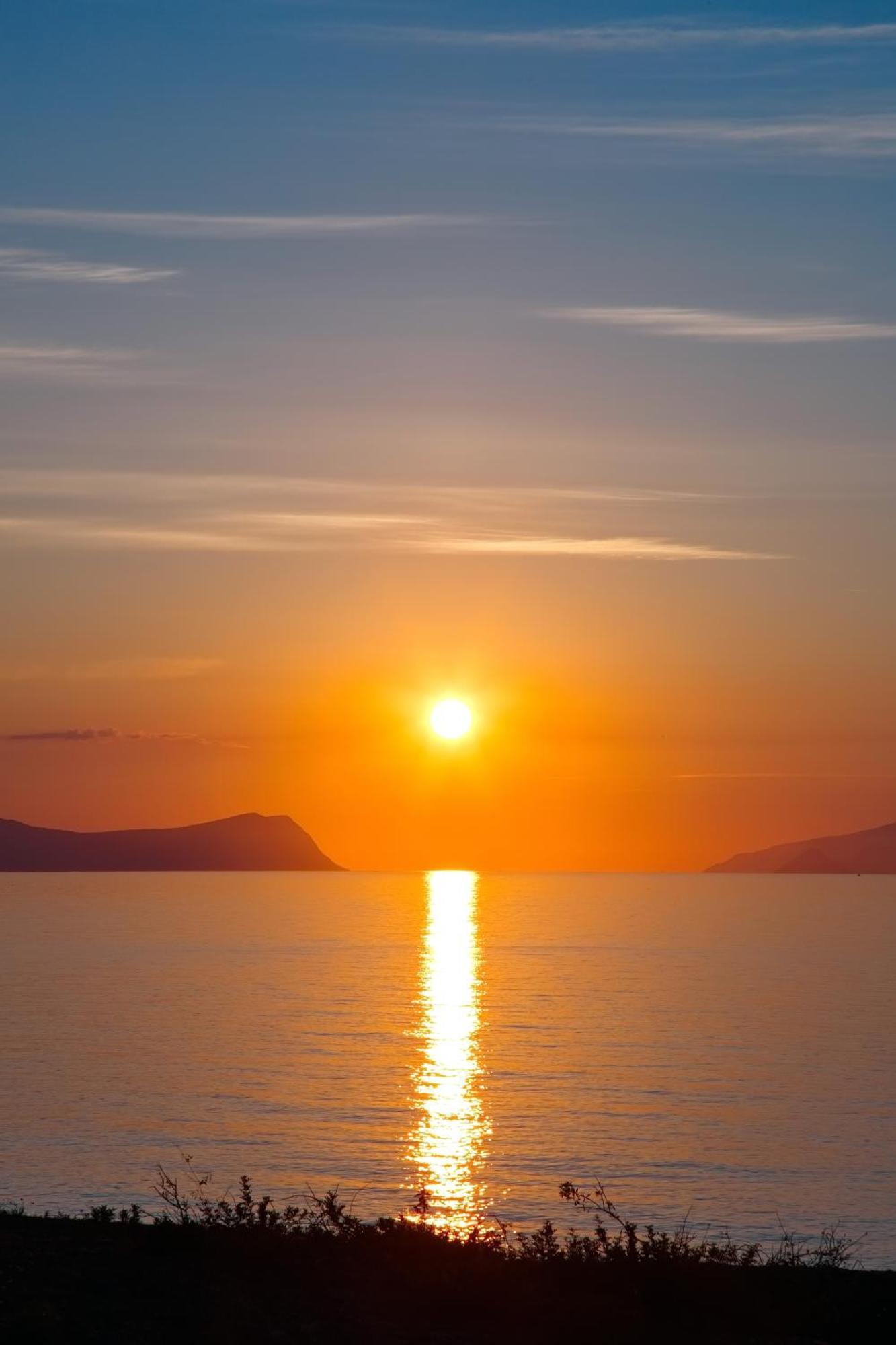 Aroura Homes 4Br Beachfront Villa Spetses Town Luaran gambar